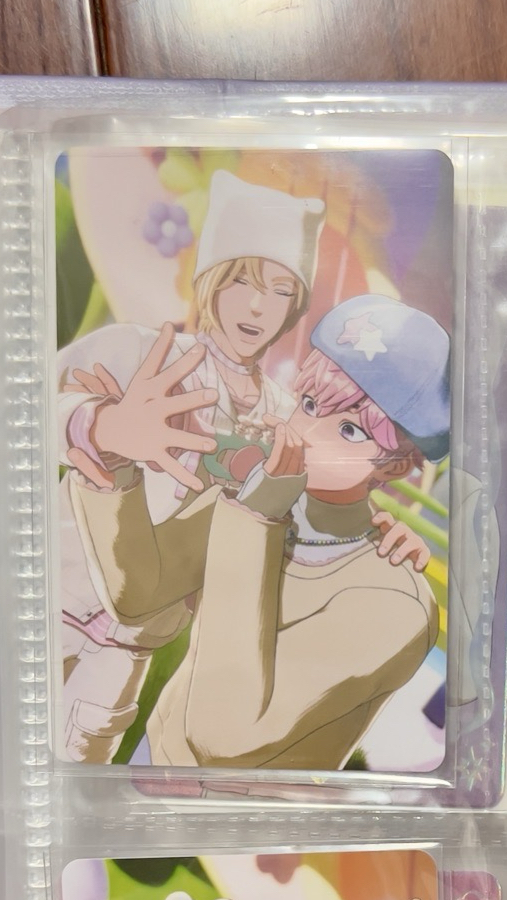 B3（🩷💜）