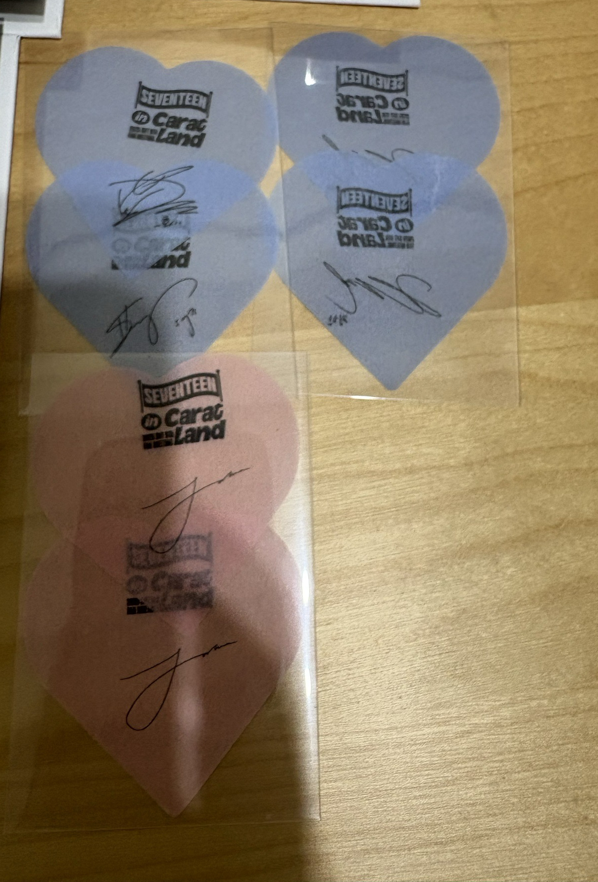 哲漢秀 25克拉島愛心紙花