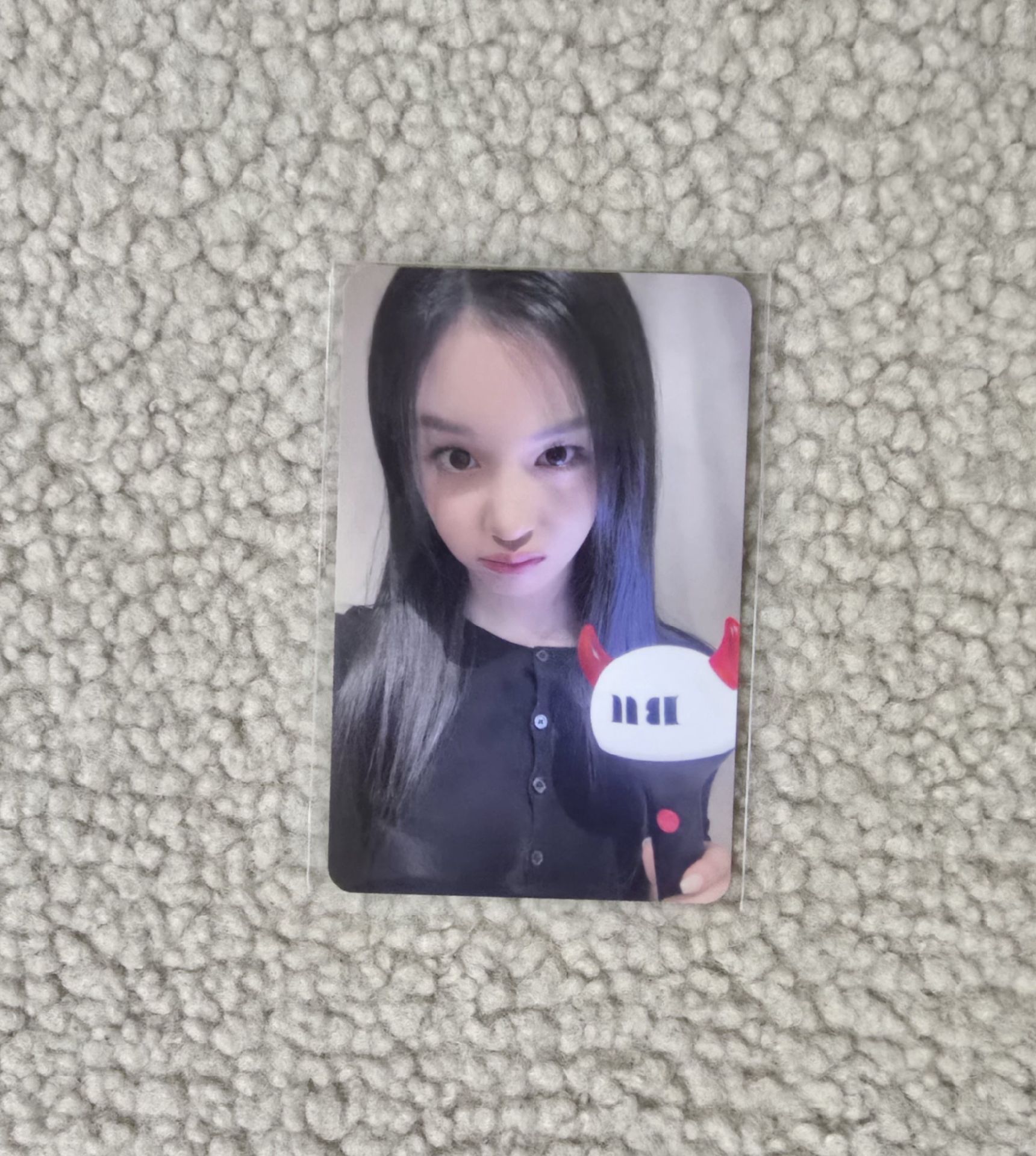 寶怪BABYMONSTER Rora 露 塔 角 藍 茶 線上手燈卡