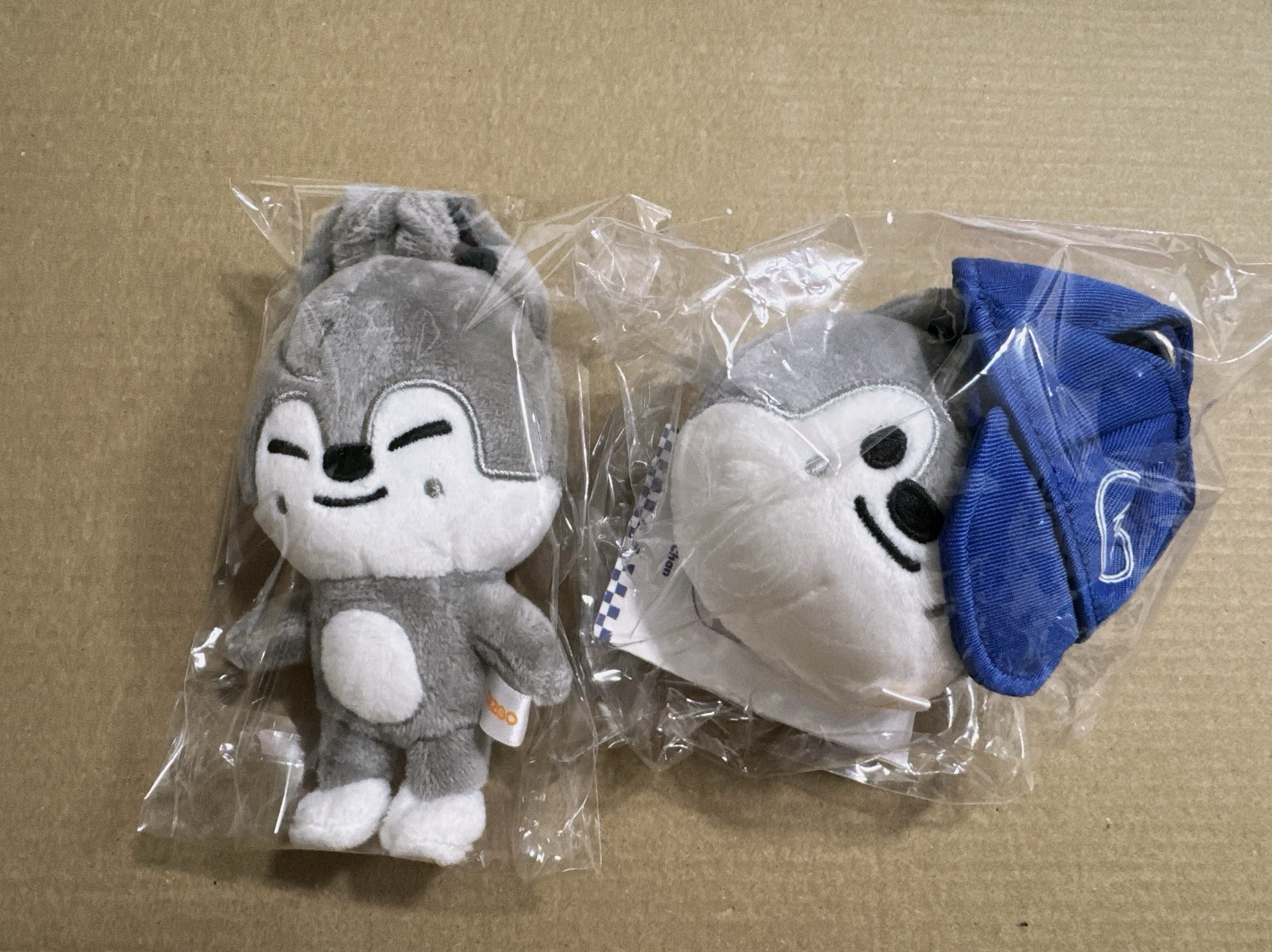 電子專燦裸娃+燦棒球帽吊飾