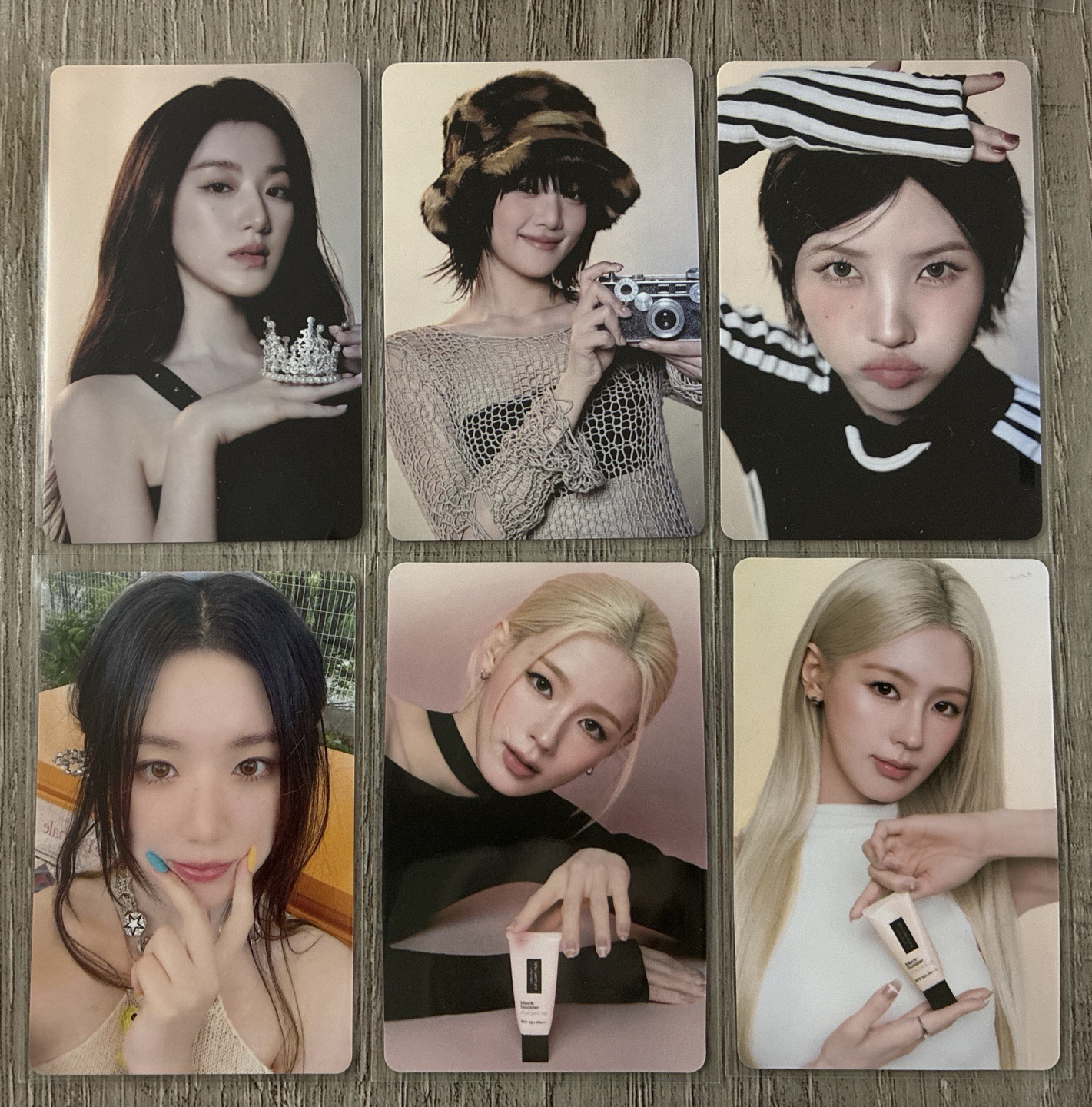 迷七一直娛刷、外套刷妮娟、植村秀麵