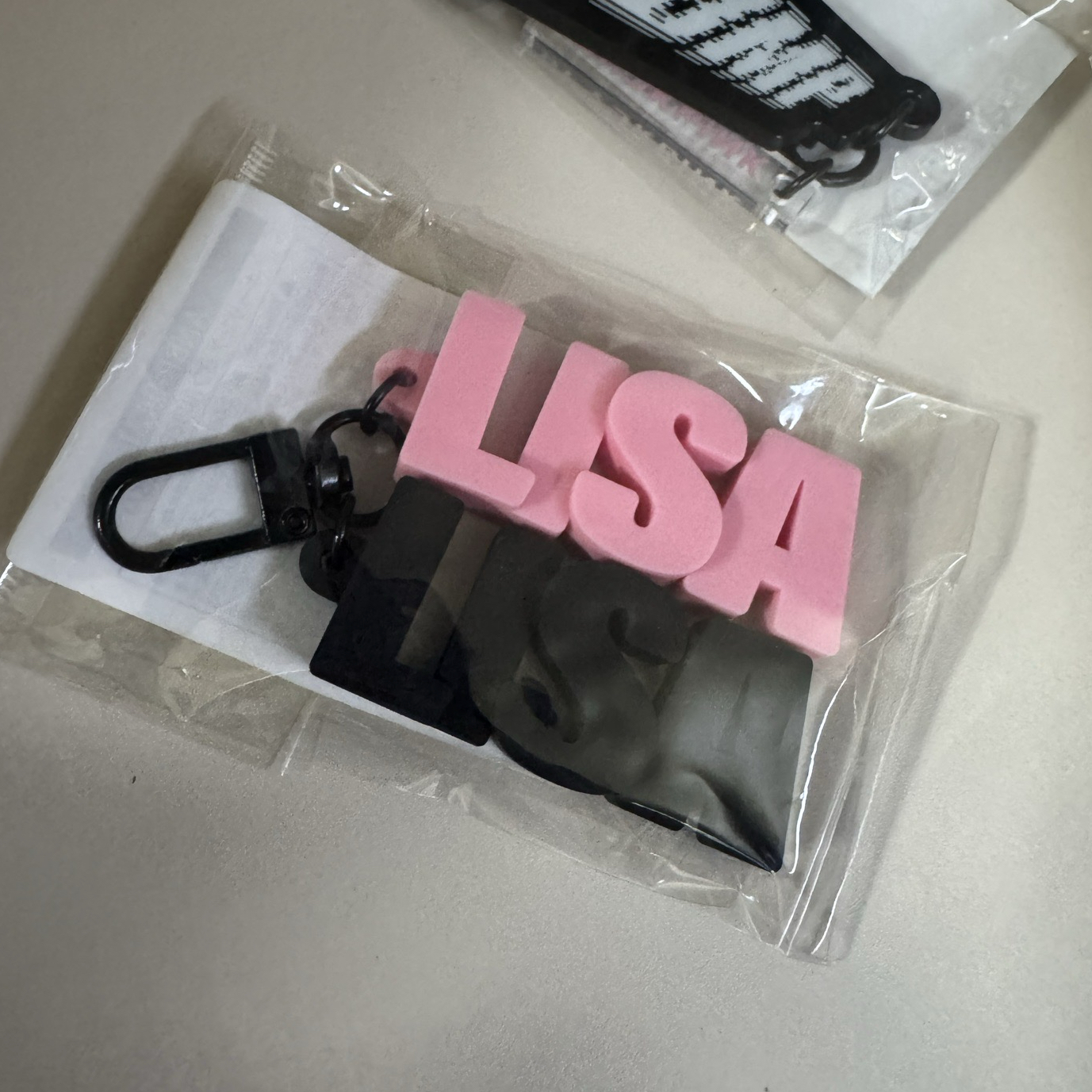 日本周邊 橡膠吊飾LISA