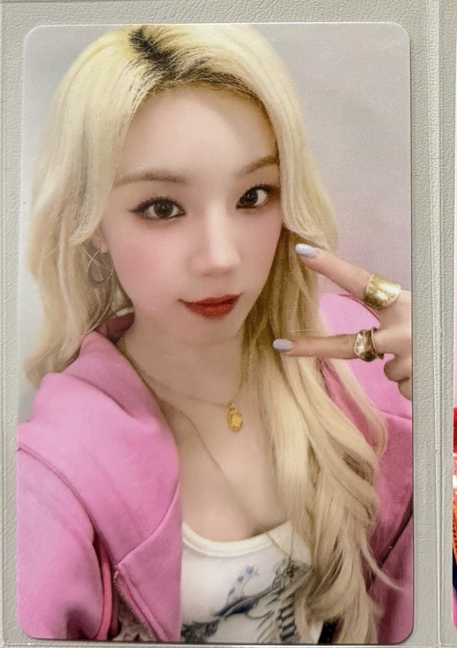 雨琦+一本迷八特別版Photobook