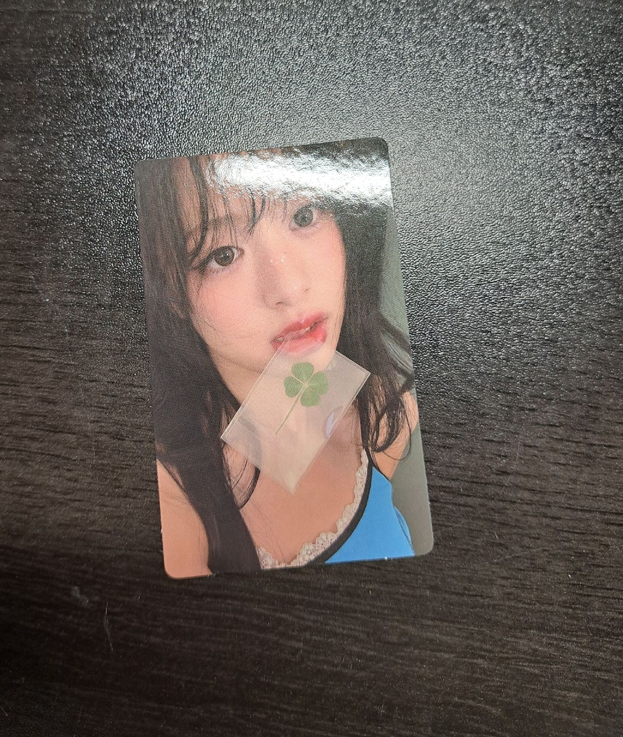 售 賢卡 急出便宜出除幸運草 多收可議價 幸運草賢 中背賢 卡包賢 辣醬賢 藍衣賢 綠衣賢