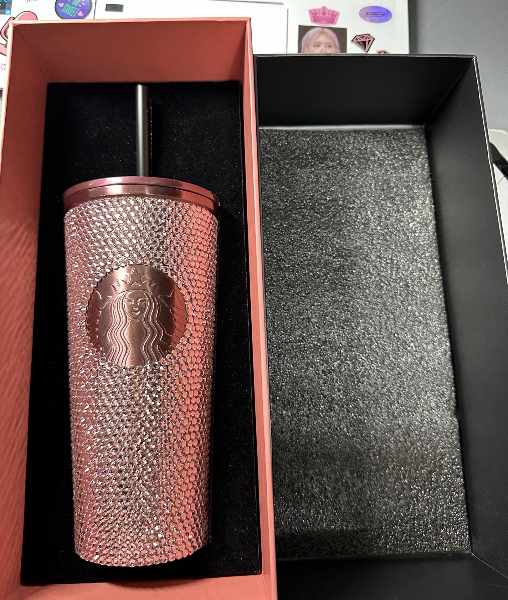 BLACKPINK星巴克聯名粉鑽杯