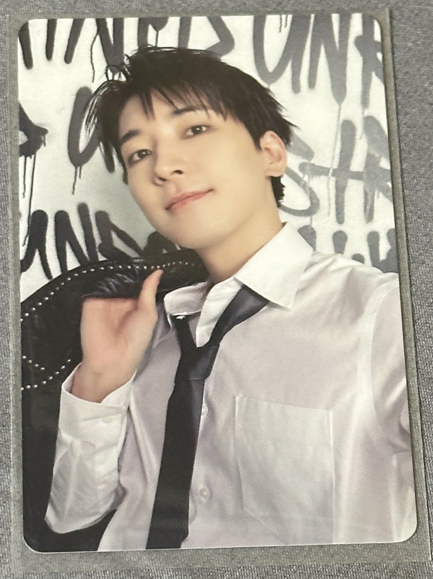 全圓佑 正五克拉盤隨機卡