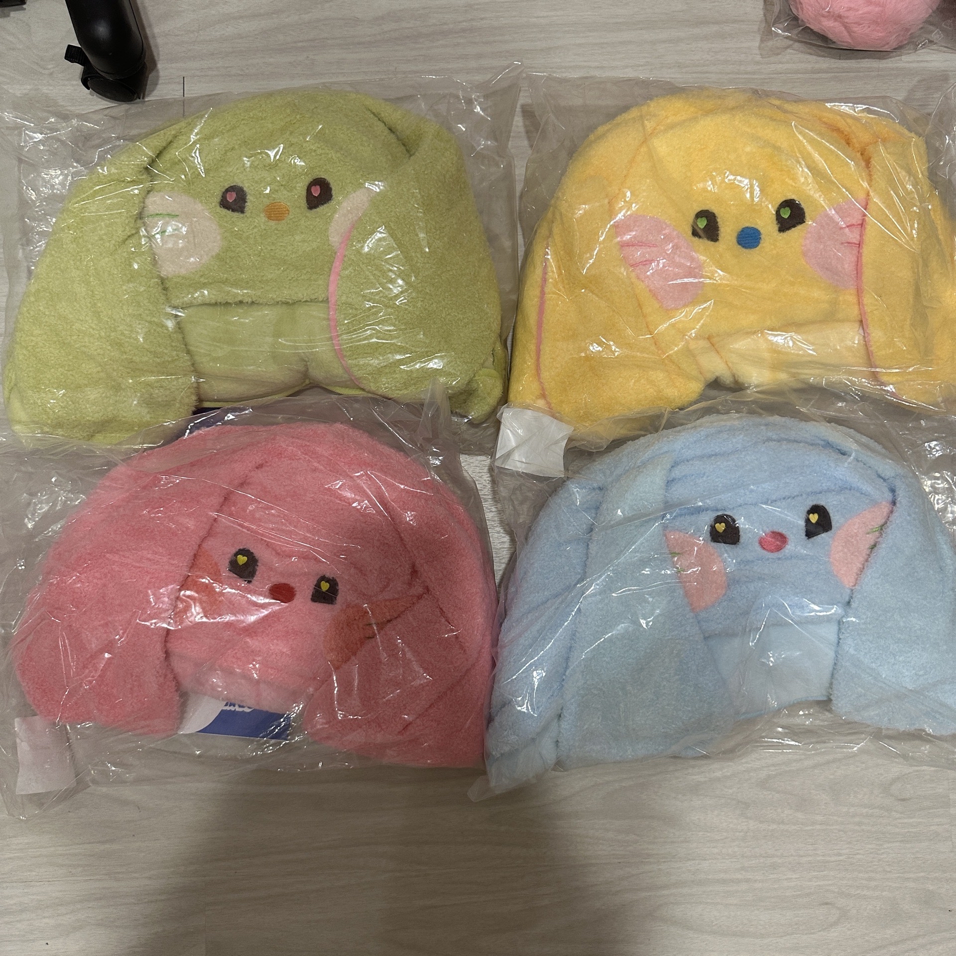 NewJeans連帽毛毯