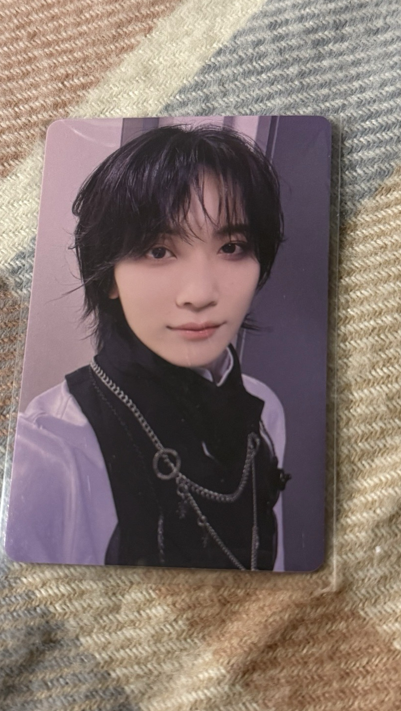 迷11yzy B