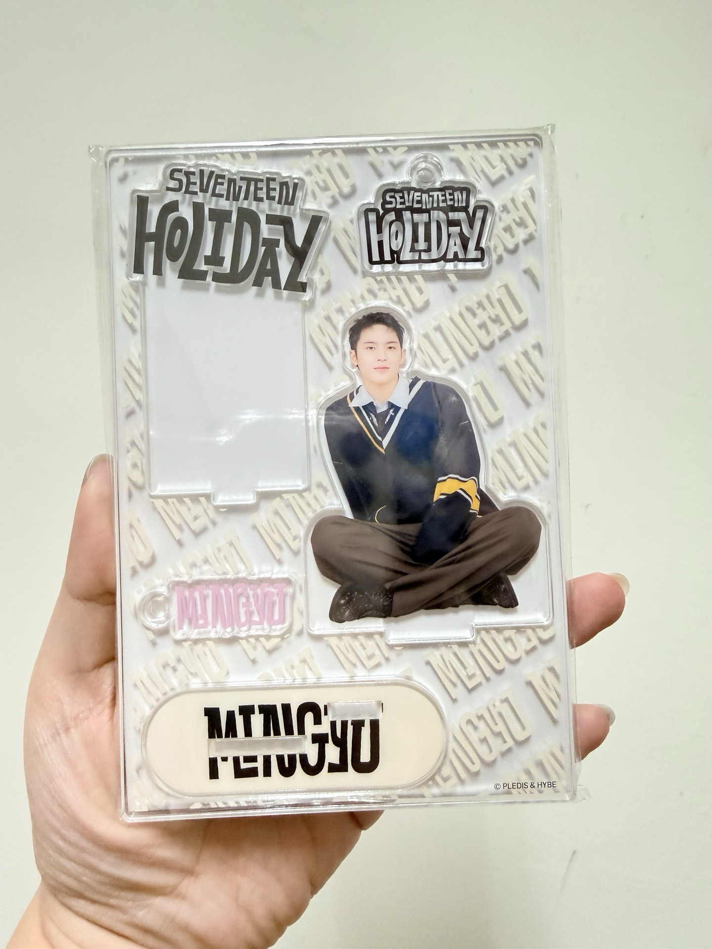 全新未拆 holiday 壓克力牌 奎