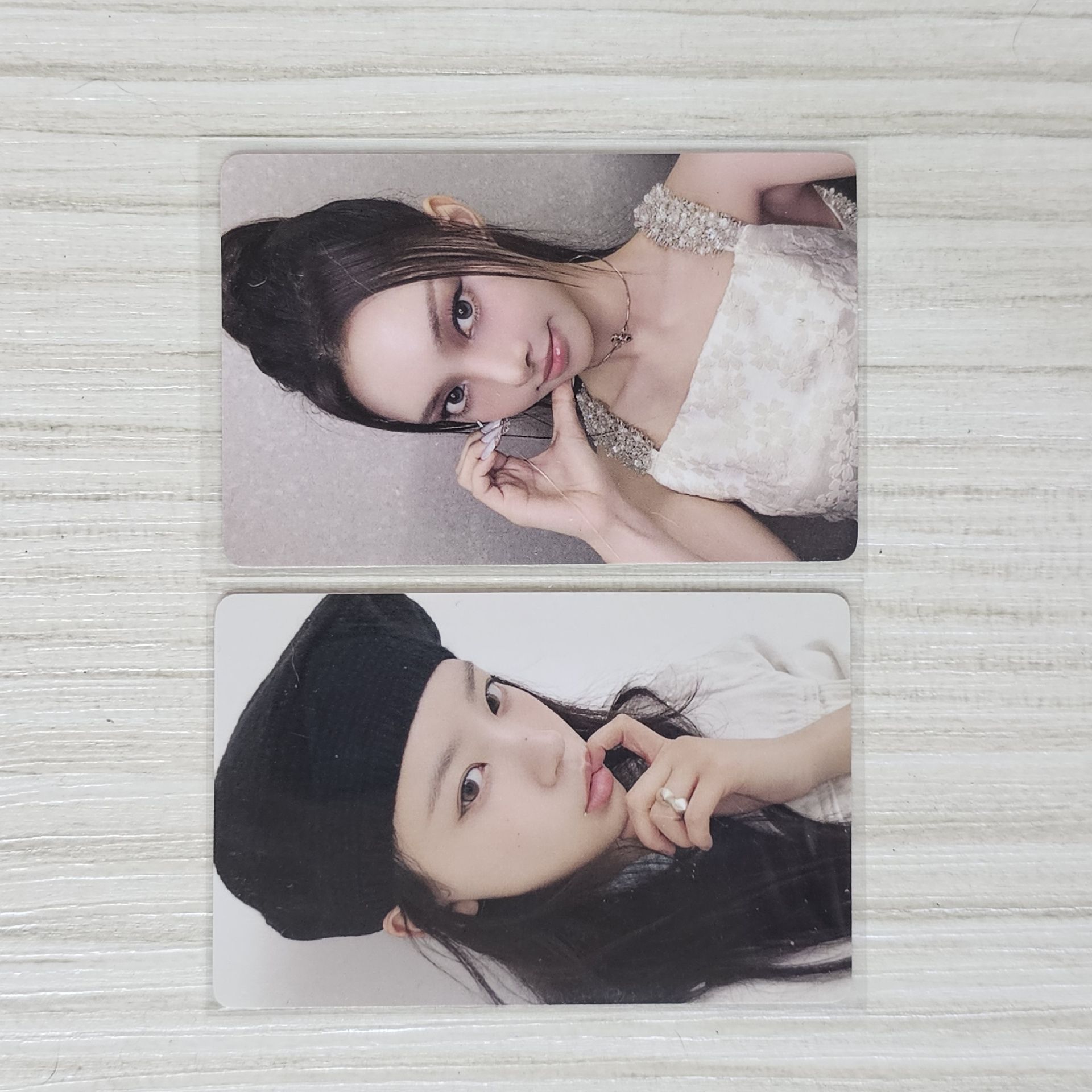 *一元起標活動*ILLIT 一直娛 兩張 📌玧我那張自行看圖二