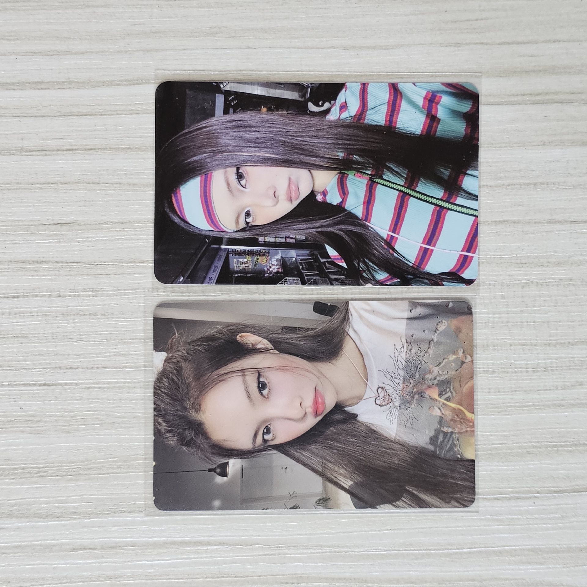 *一元起標活動*ILLIT Yunah 兩張