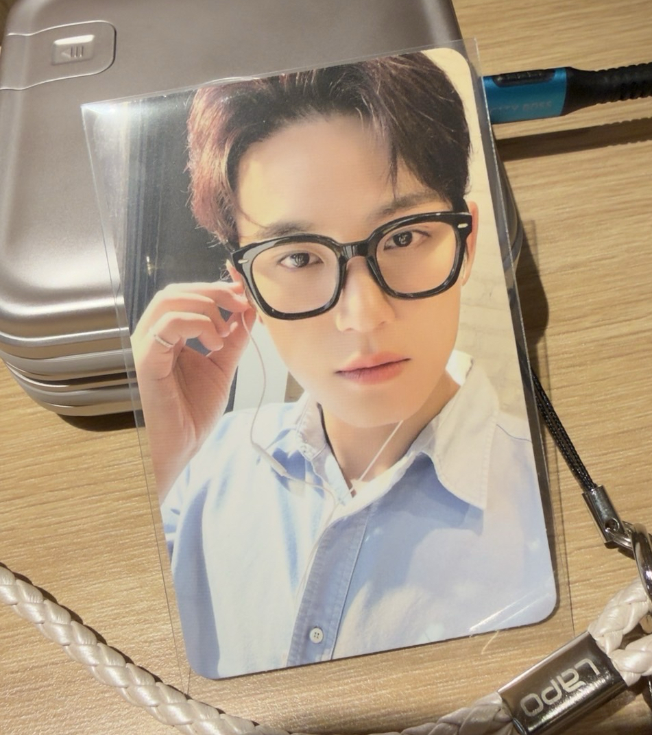 CxM ‘𝙃𝙔𝙋𝙀 𝙑𝙄𝘽𝙀𝙎’ 打歌卡 奎 現貨