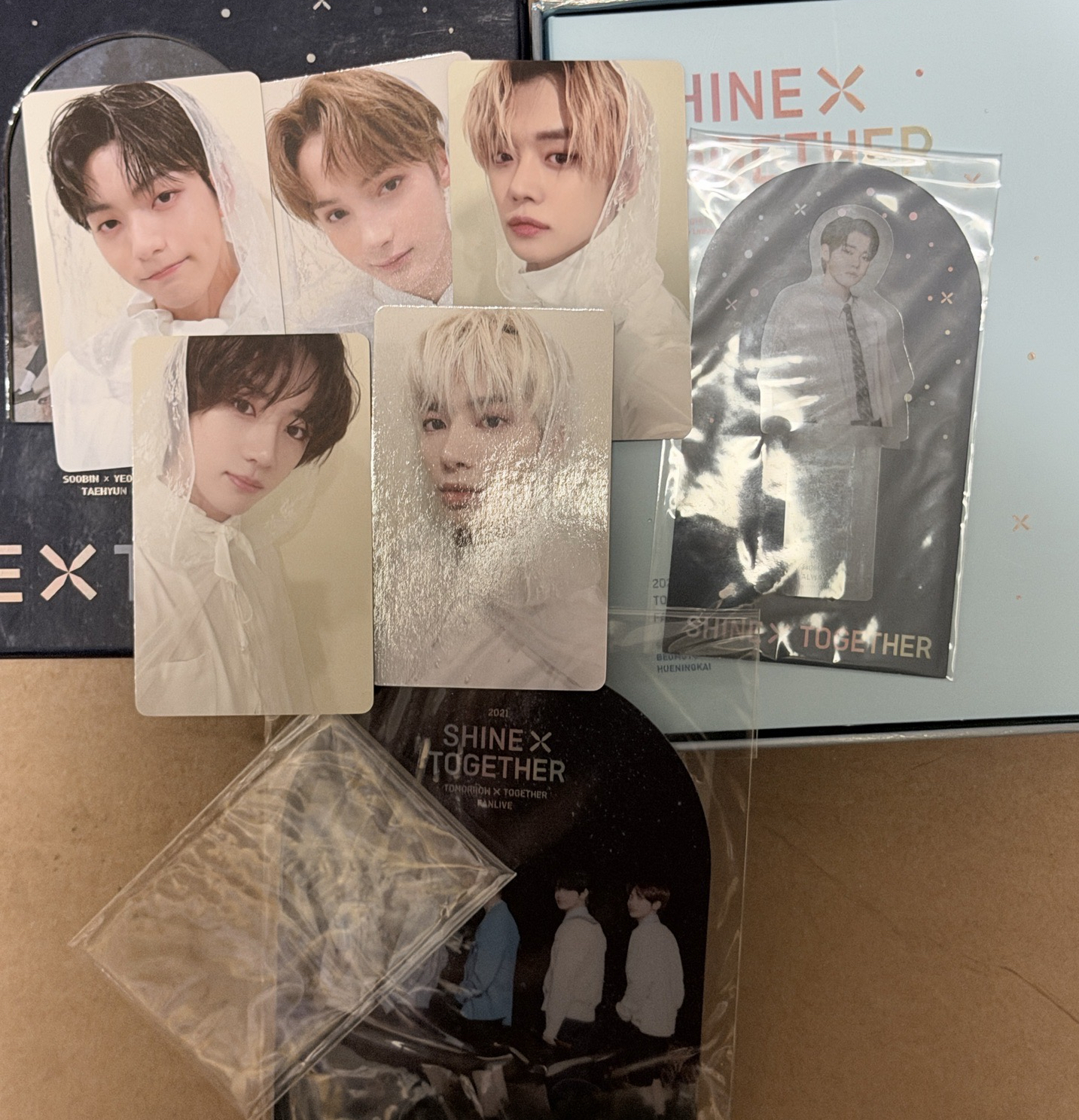 (現貨整圖有特典（然竣）書籤 可當日寄出）TXT 21 FANLIVE 演唱會 DVD 新娘卡