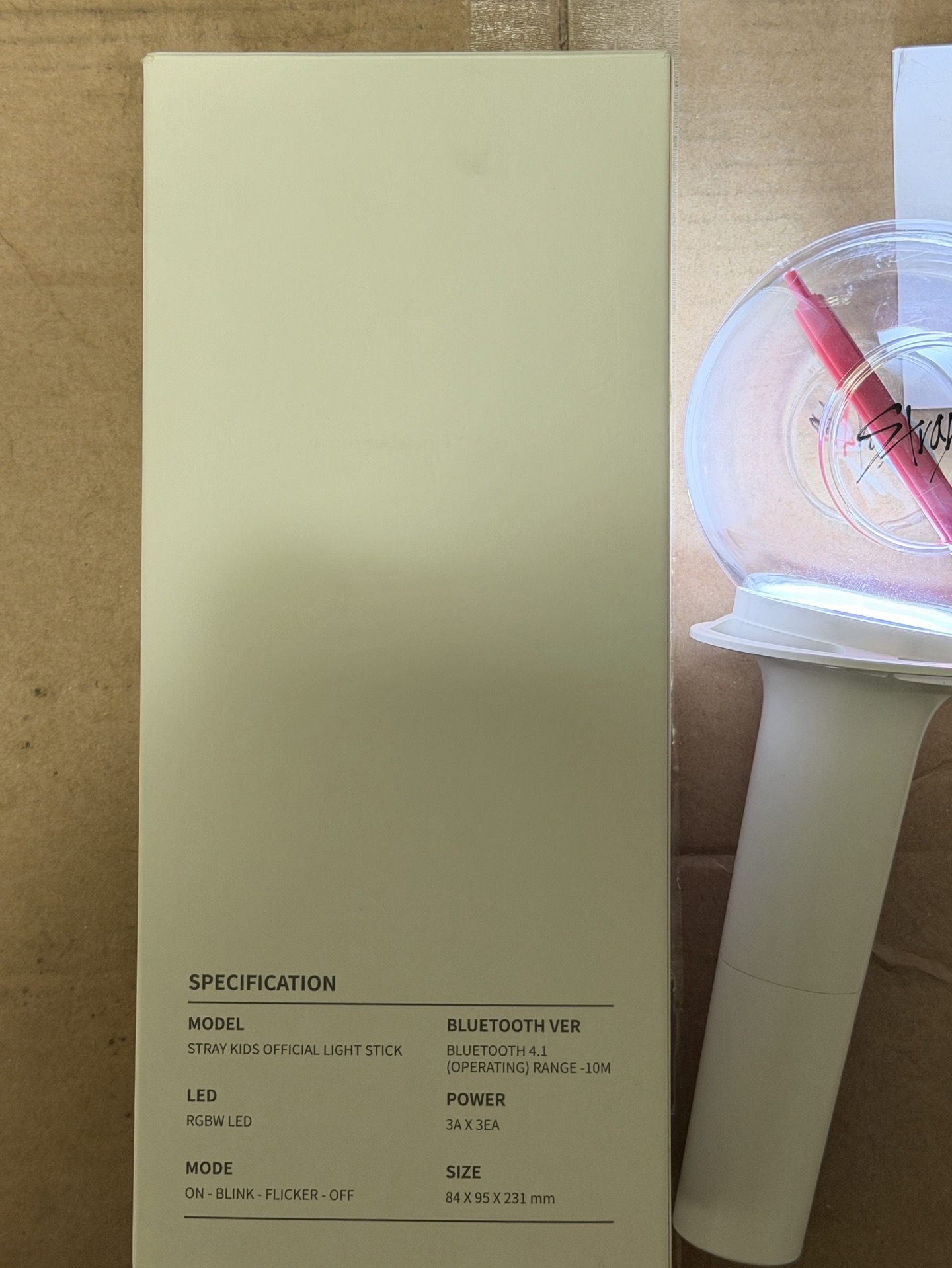 【現貨 手燈+41張太來小卡 一日內寄出】straykids 一代手燈 ZEROBASEONE ZB1 金泰來小卡特典卡