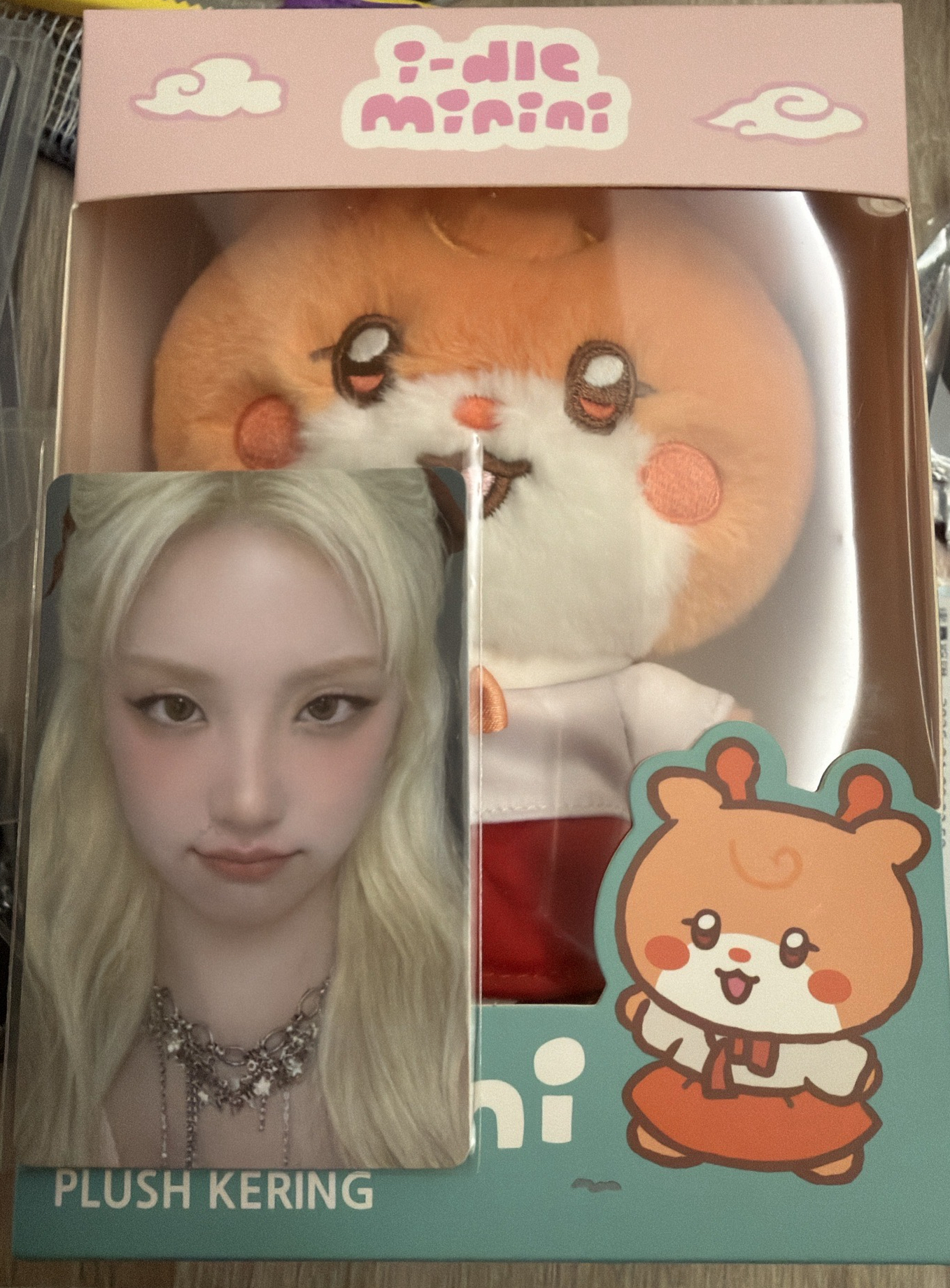 IDLE 雨琦 MINNIE 小娟特別版韓服娃