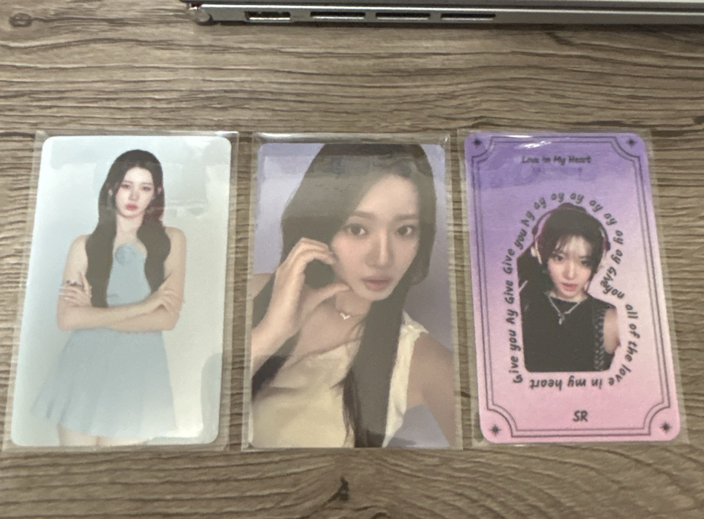 24M神戶場周隨機卡、supa dupa 吊飾卡(rora)