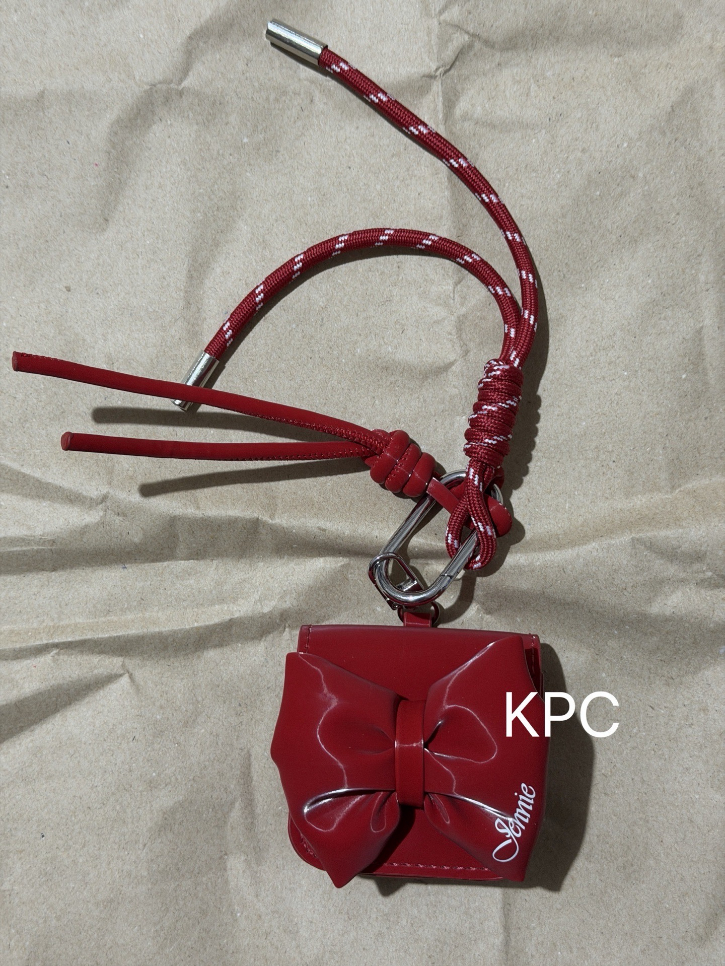 現貨 BLACKPINK JENNIE 聯名耳機包