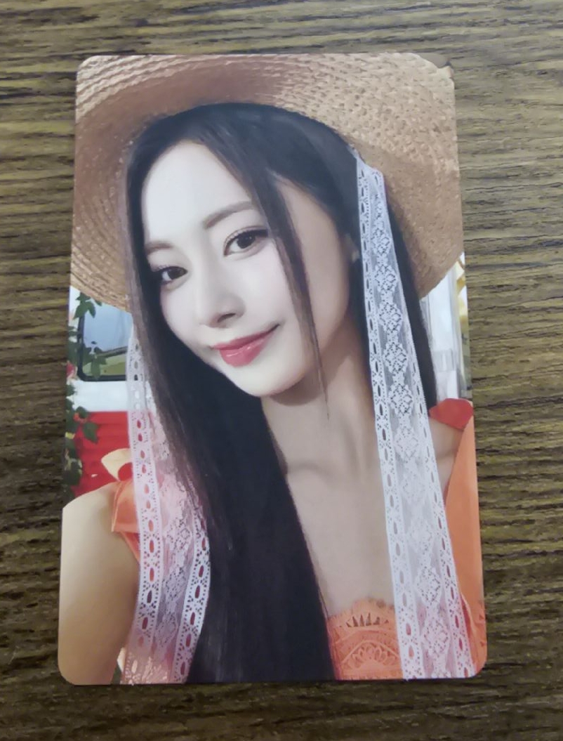 子瑜 #TWICE5 初回限定A盤專卡💙