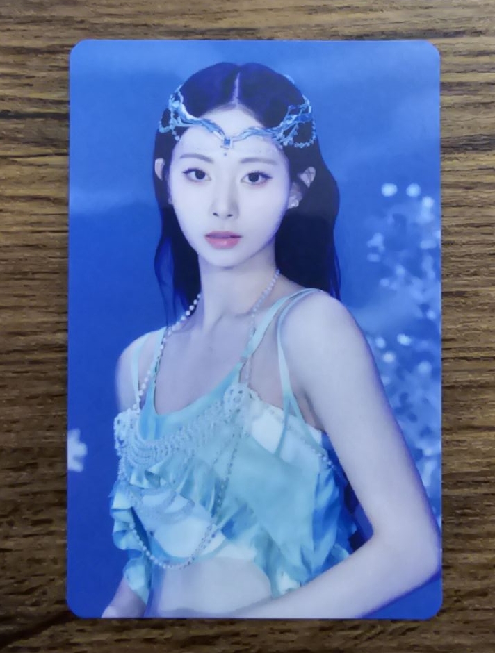 子瑜 DIVE 通常盤專卡💙