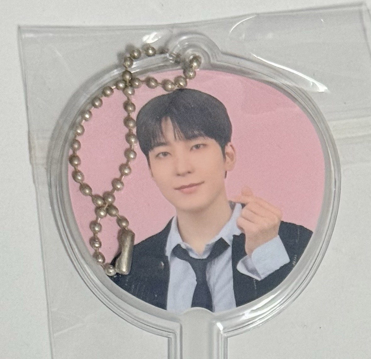 圓佑 愛心手小扇（綁$50）