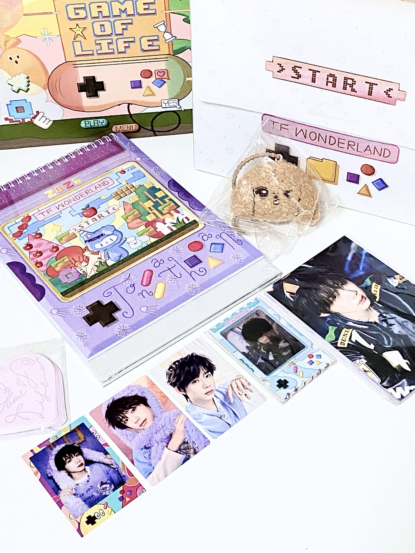 (不可直拍！）哼26年台曆 已拆全套