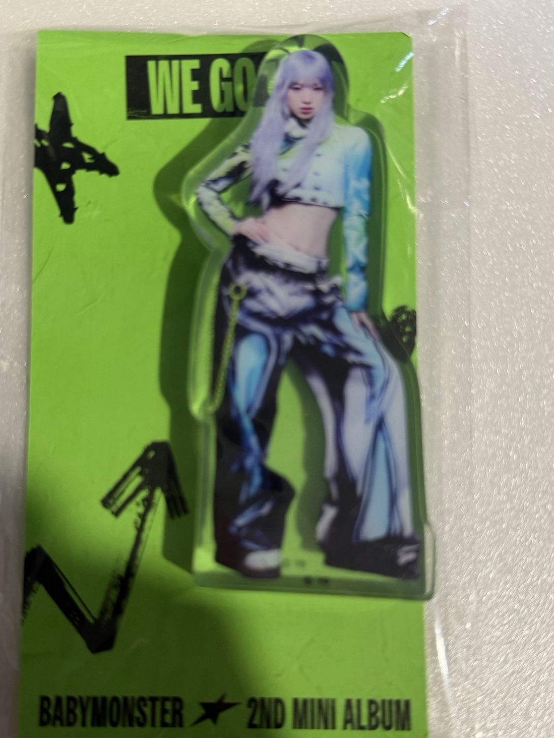 WE GO UP 立牌 壓克力立牌賢