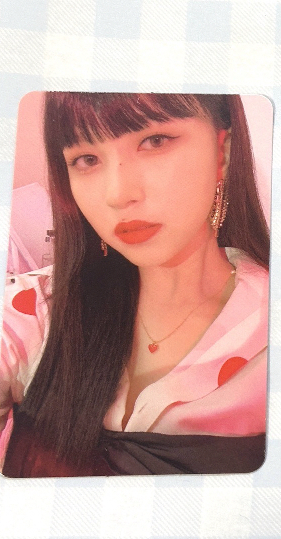 紅Mina