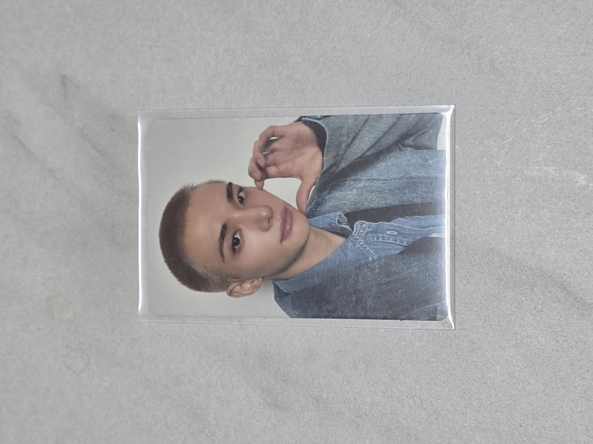 辰 | Hollow 專輯卡 通常盤