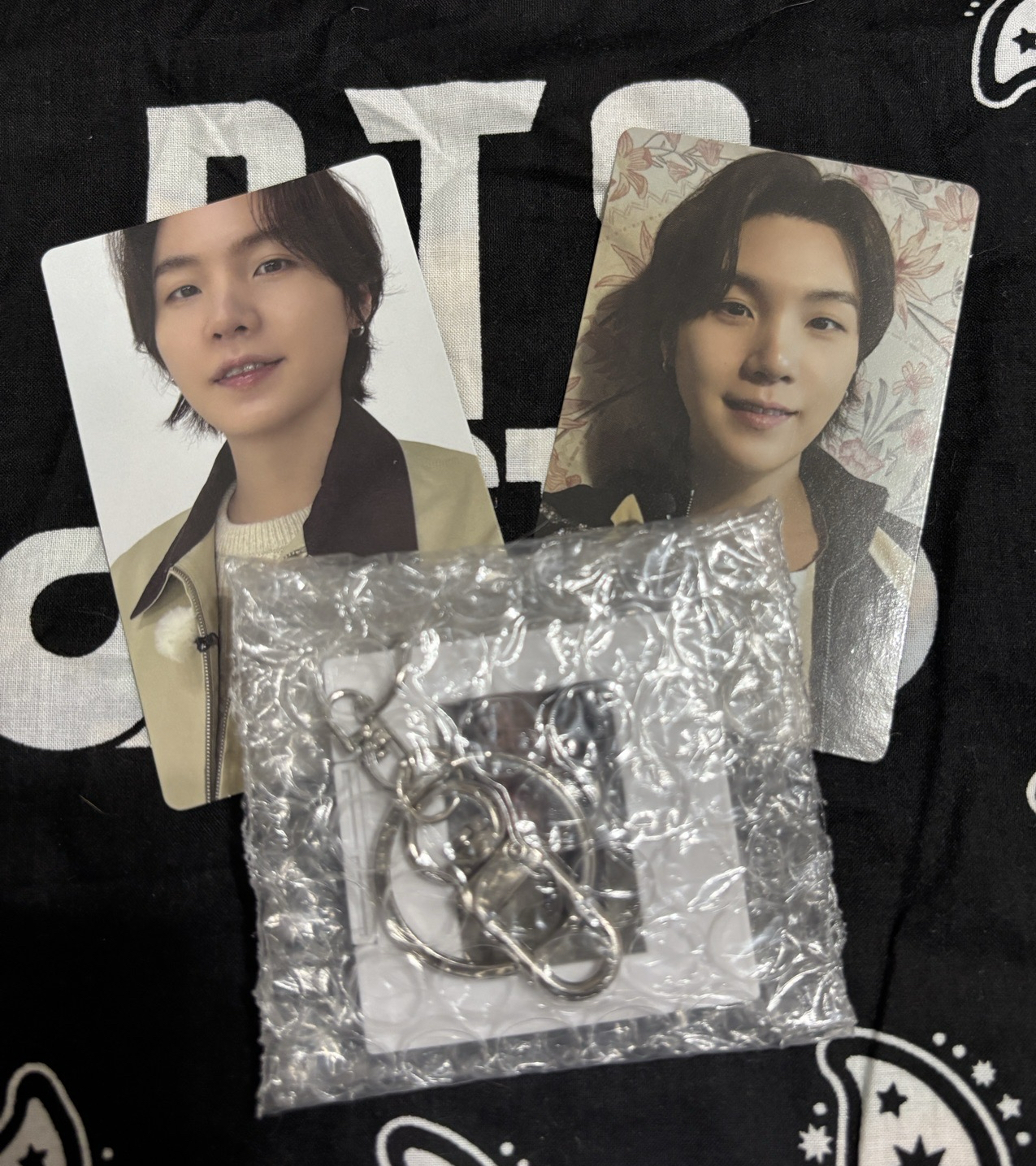 SUGA AB版➕鑰匙圈 一鍵畢業😆