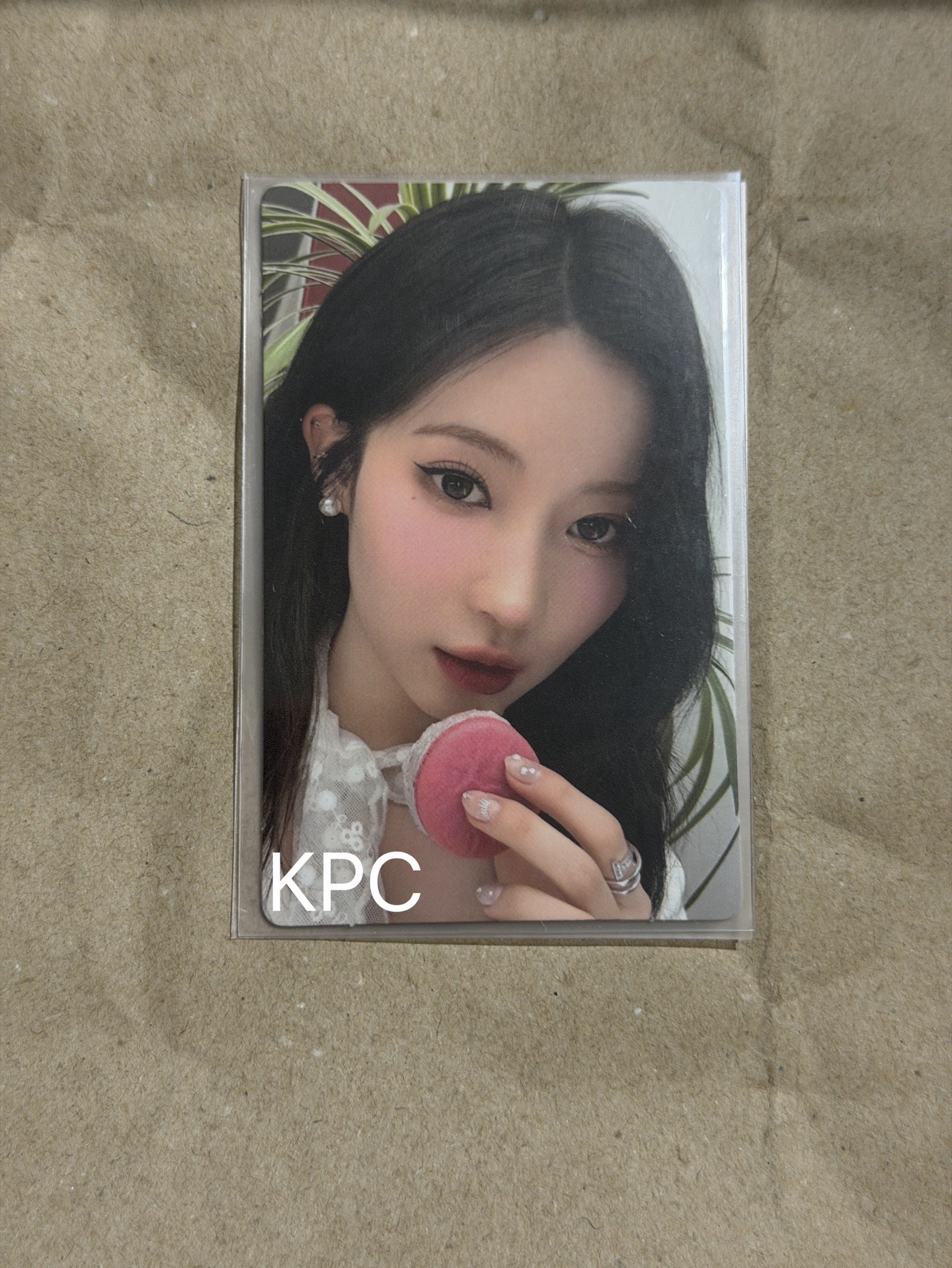 BABYMONSTER ASA 白色情人節 馬卡龍角 韓背