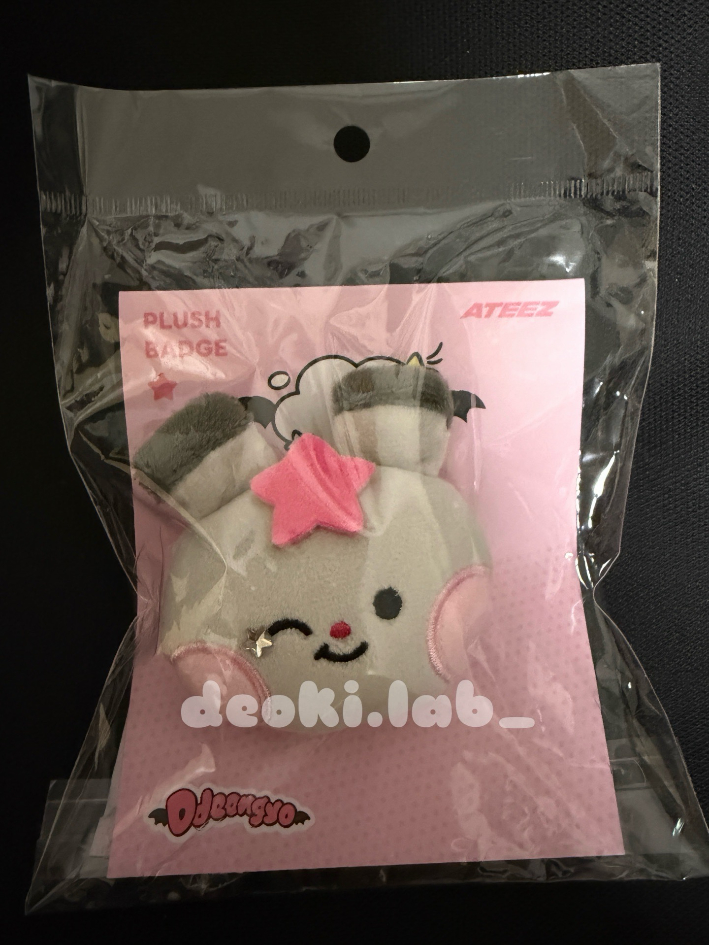 MIGHTEEZ 徽章 PLUSH BADGE-星