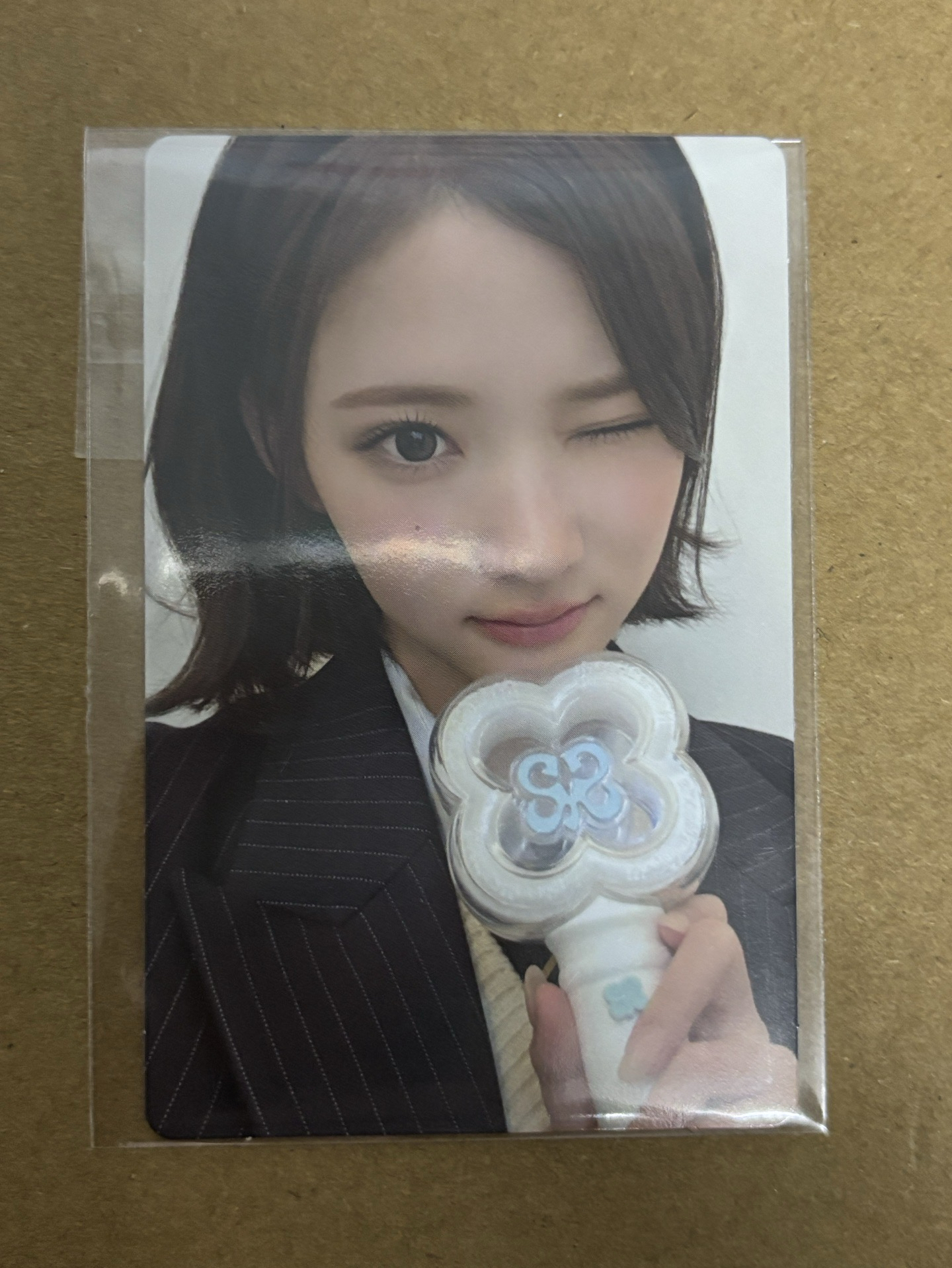 H2H jiwoo 一代手燈 周邊卡 (未拆）