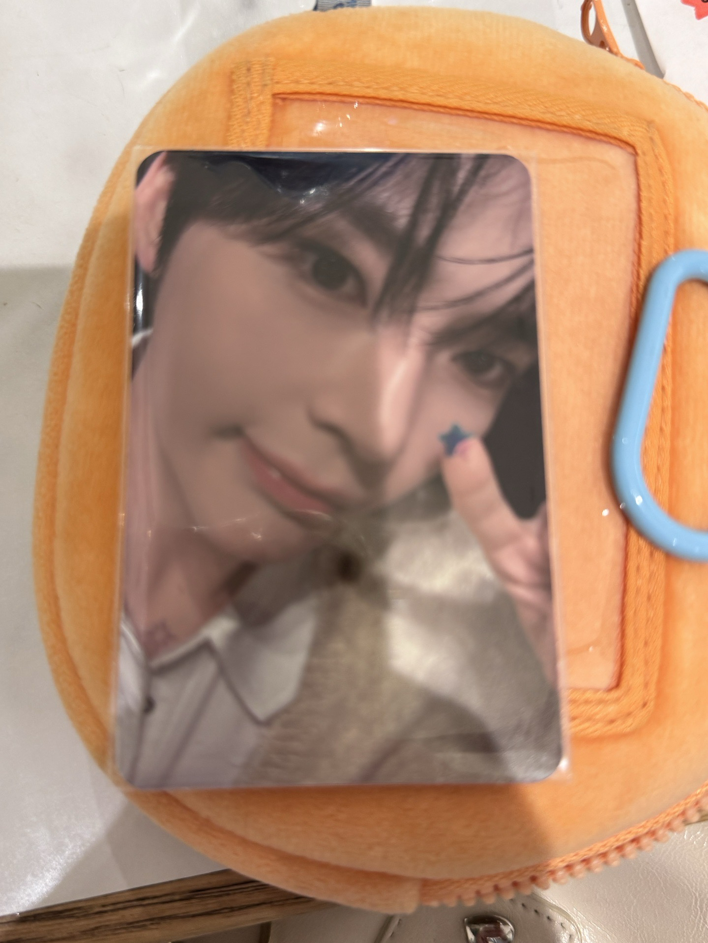 成韓彬 Zeroni 海星娃娃本體+卡