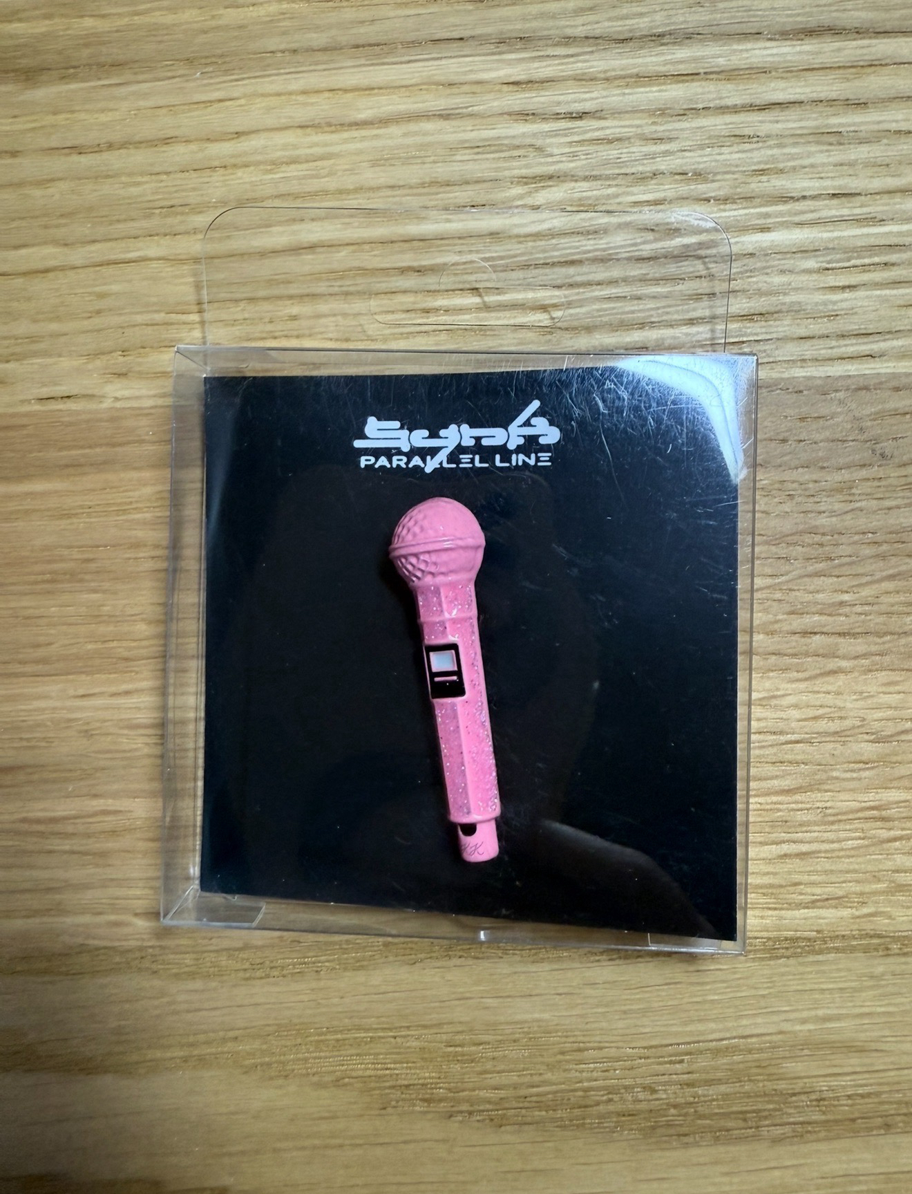 安可場限定麥克風徽章 柚 粉紅色