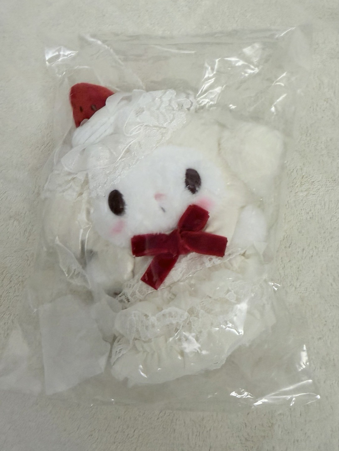 草莓蛋糕美樂蒂吊娃