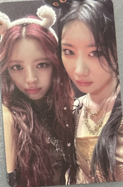 BORN TO BE 專輯卡 