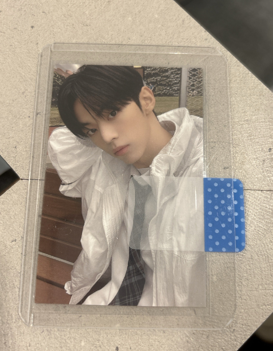 長袖衣服卡道勳