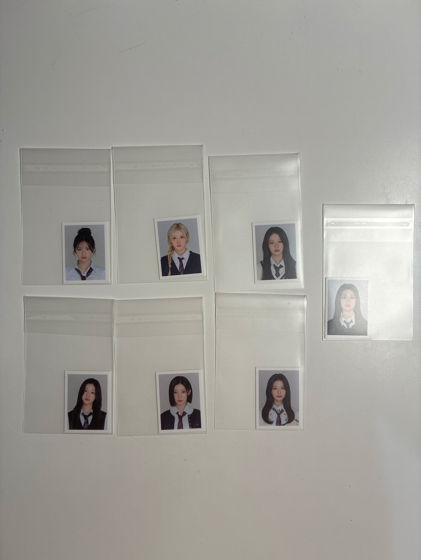 baby monster 證件照