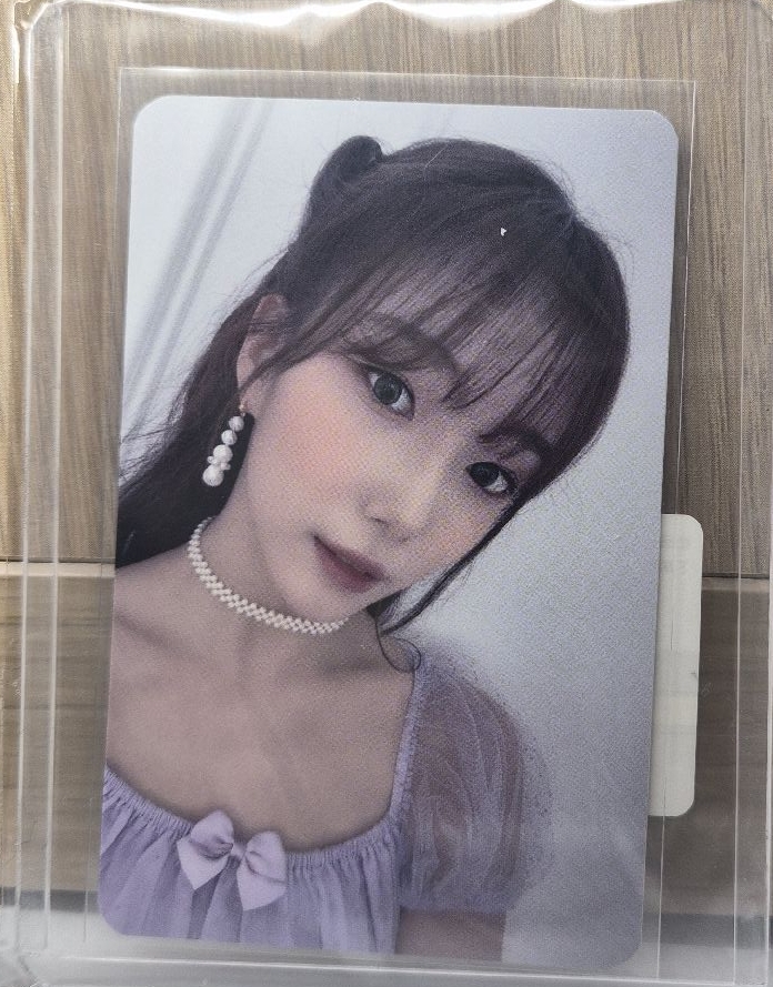 Kep1er 2023 年曆 特典卡 YOUNGEUN