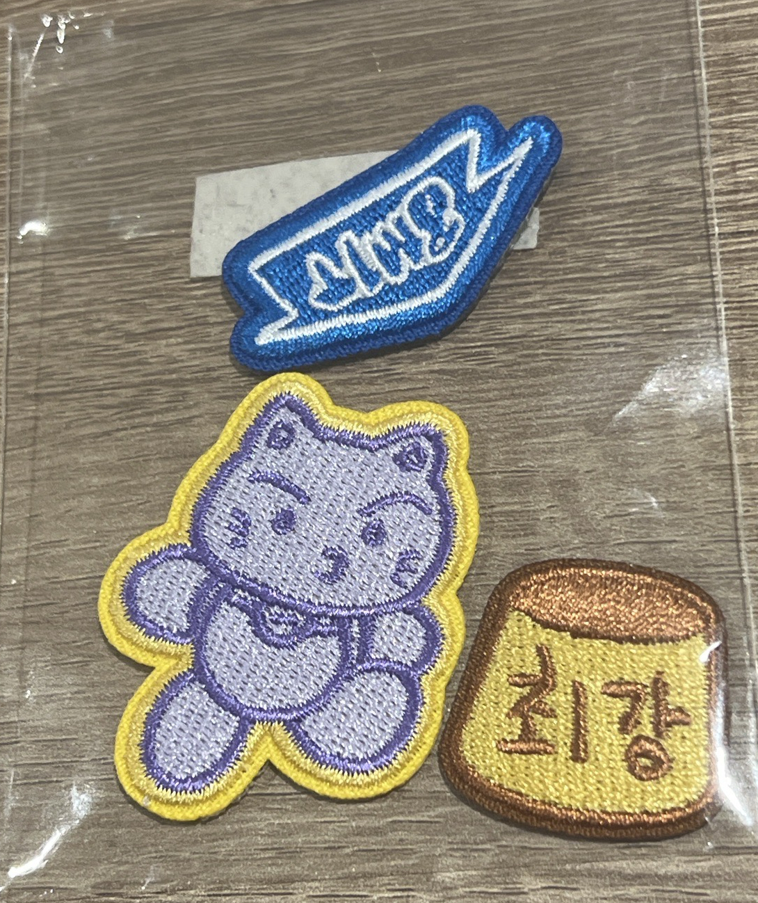 彩色紫貓布貼🐱