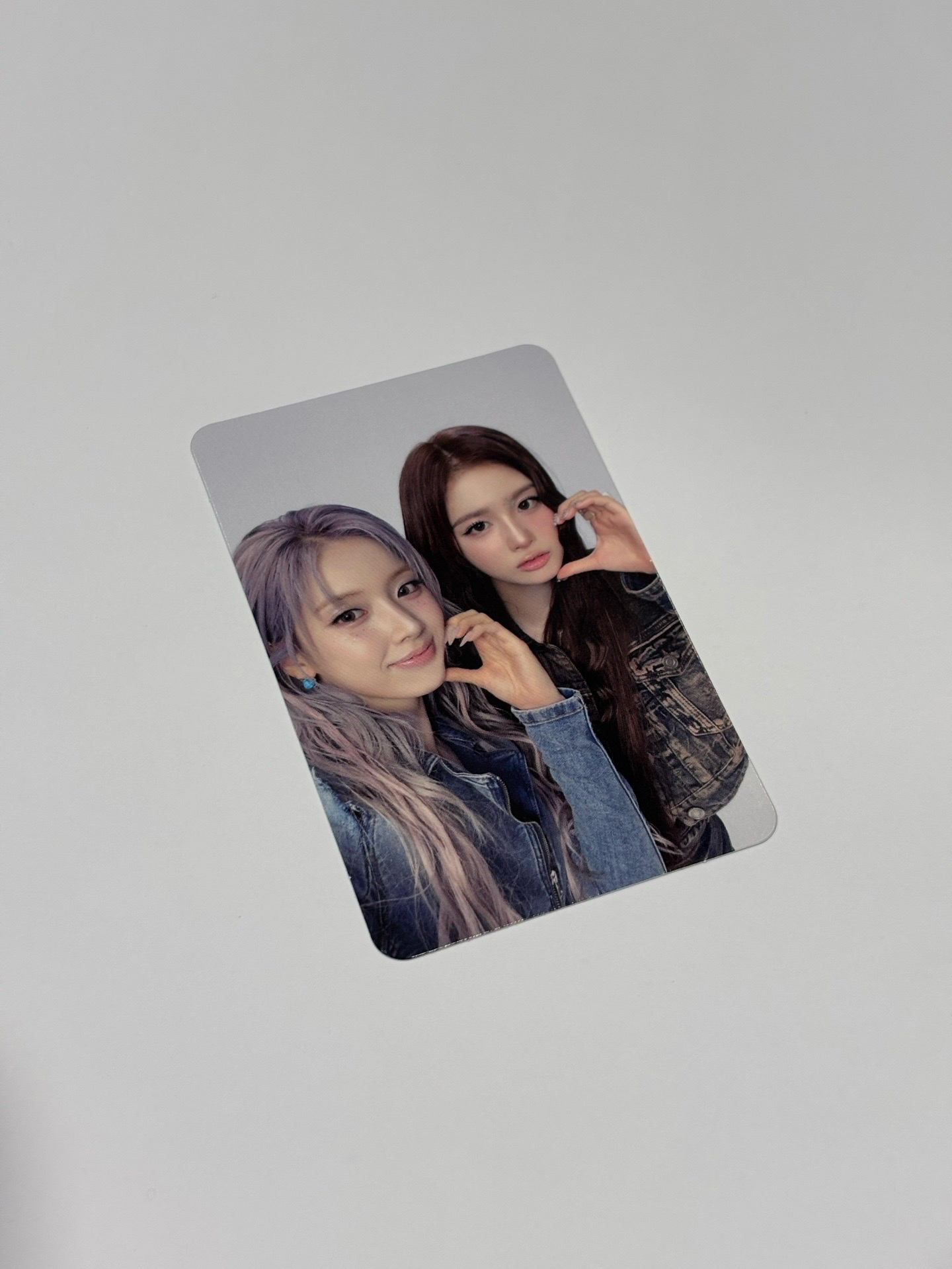 NMIXX 薛友 🫶🏻 臉頰愛心 雙人 JIWOO SULLYOON