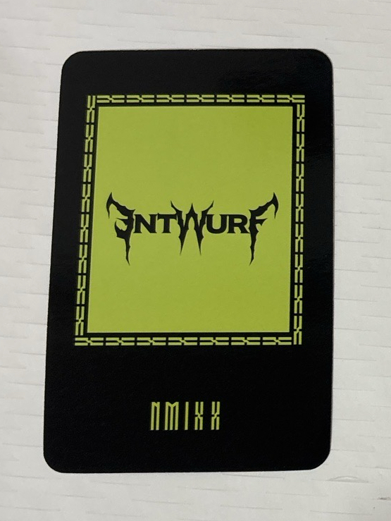 ✨Dice 黑衣白短