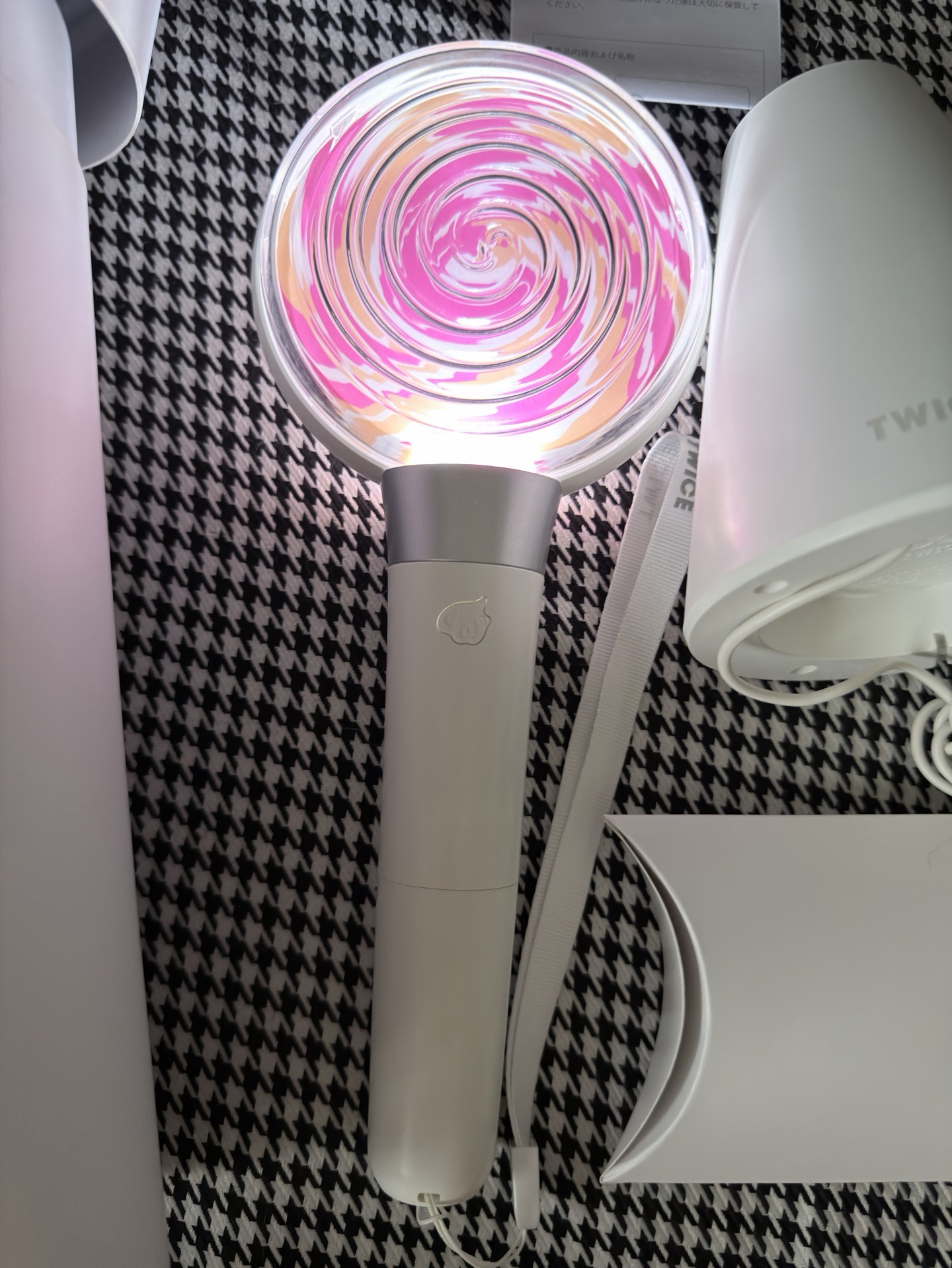 【現貨】 TWICE 絕版 一代 手燈 應援棒 糖果棒