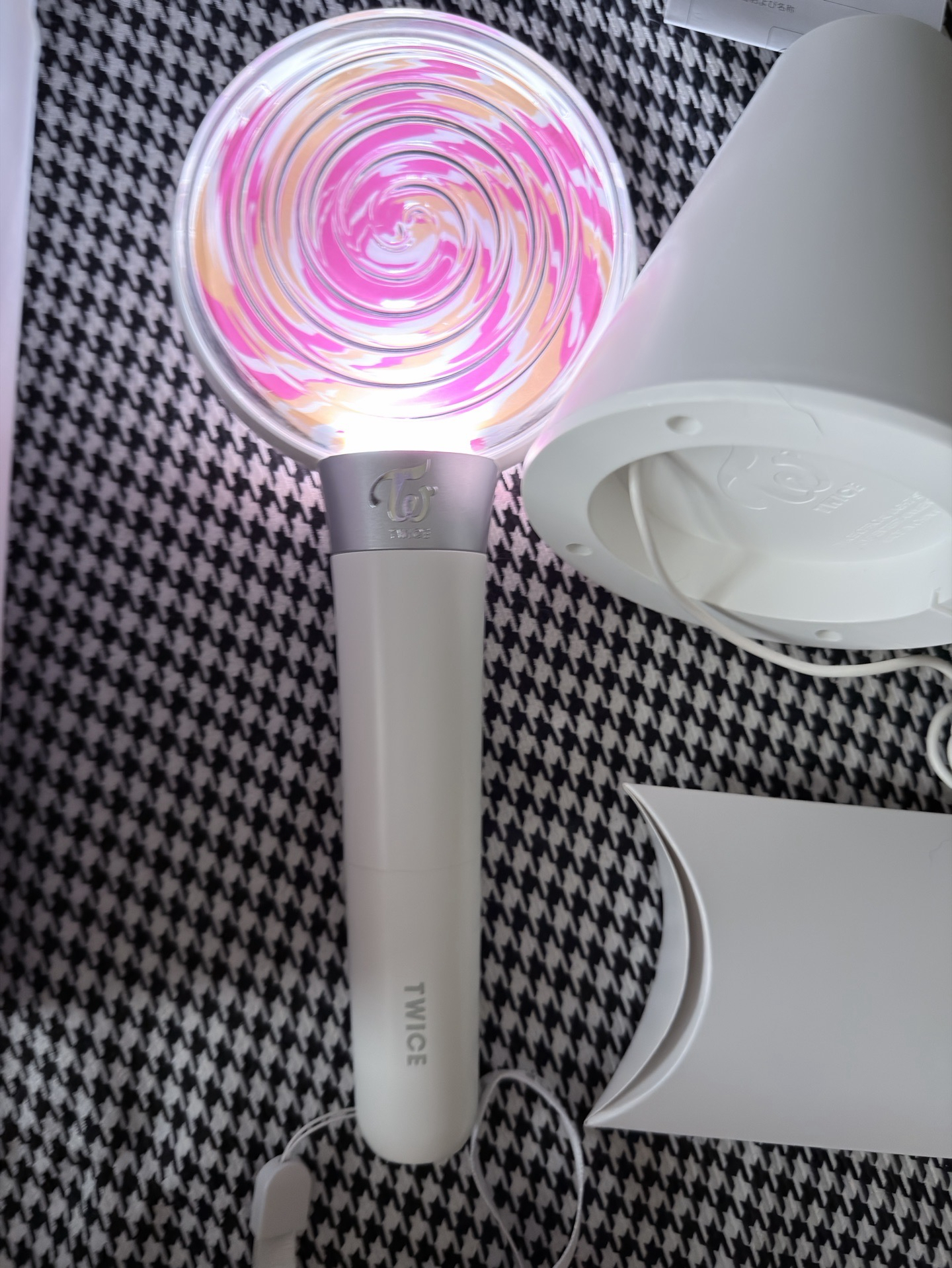 【現貨】 TWICE 絕版 一代 手燈 應援棒 糖果棒