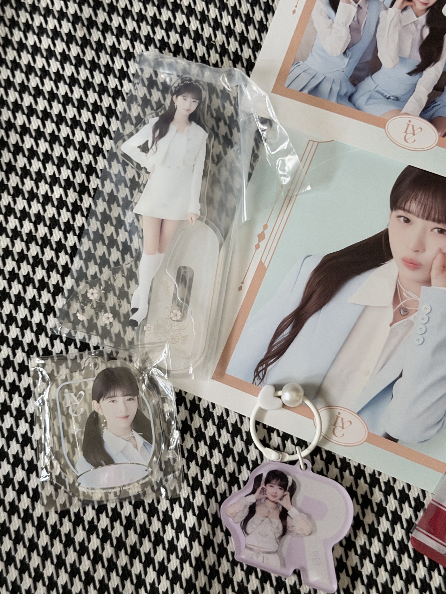 （現貨整圖出 可當日寄出）ive rei盤 杯墊 吊飾