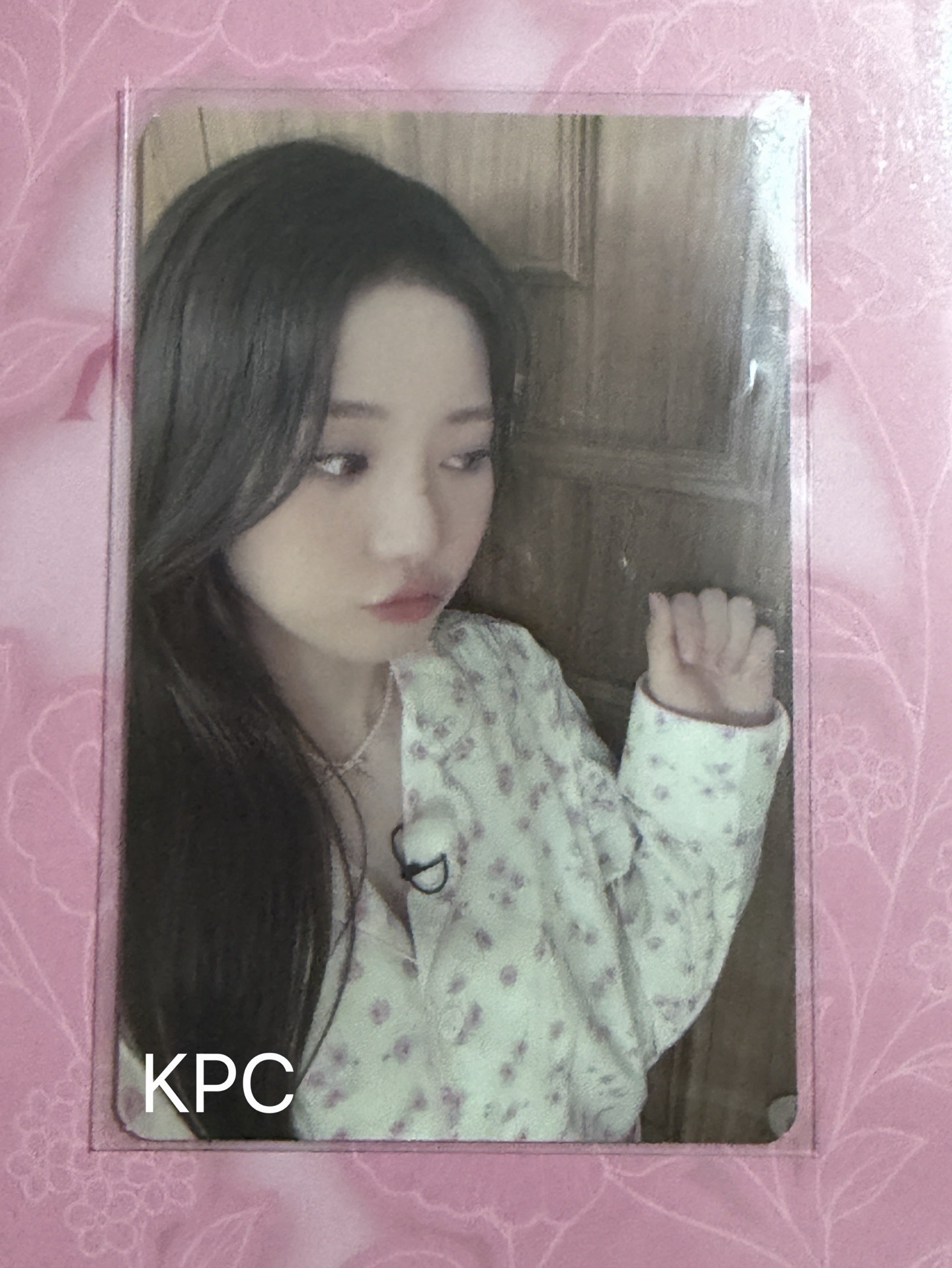 BABYMONSTER RORA 睡衣茶 護照套小卡