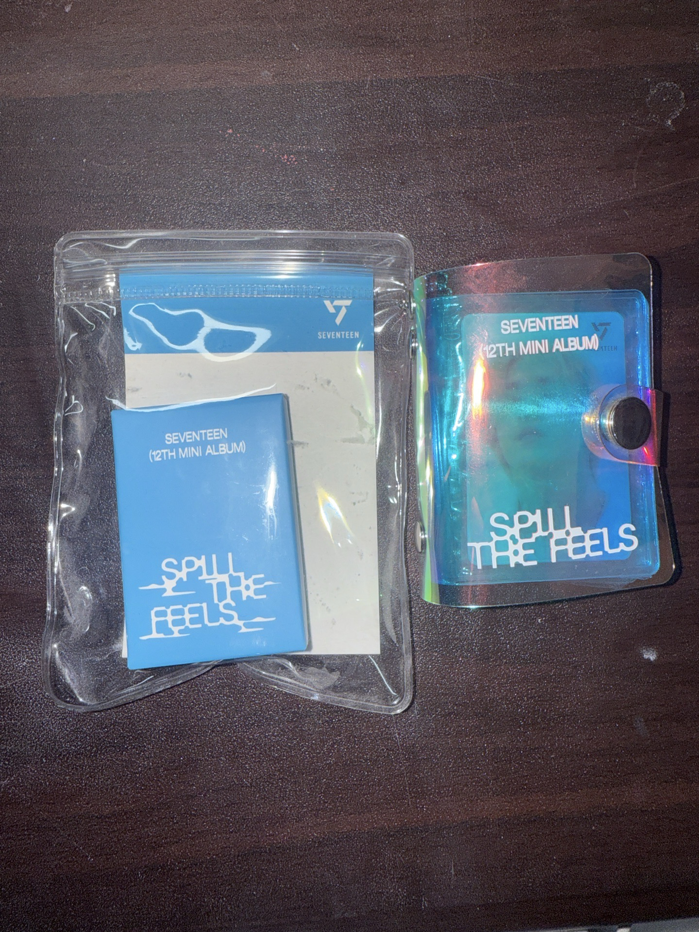 Seventeen 康是美小卡冊