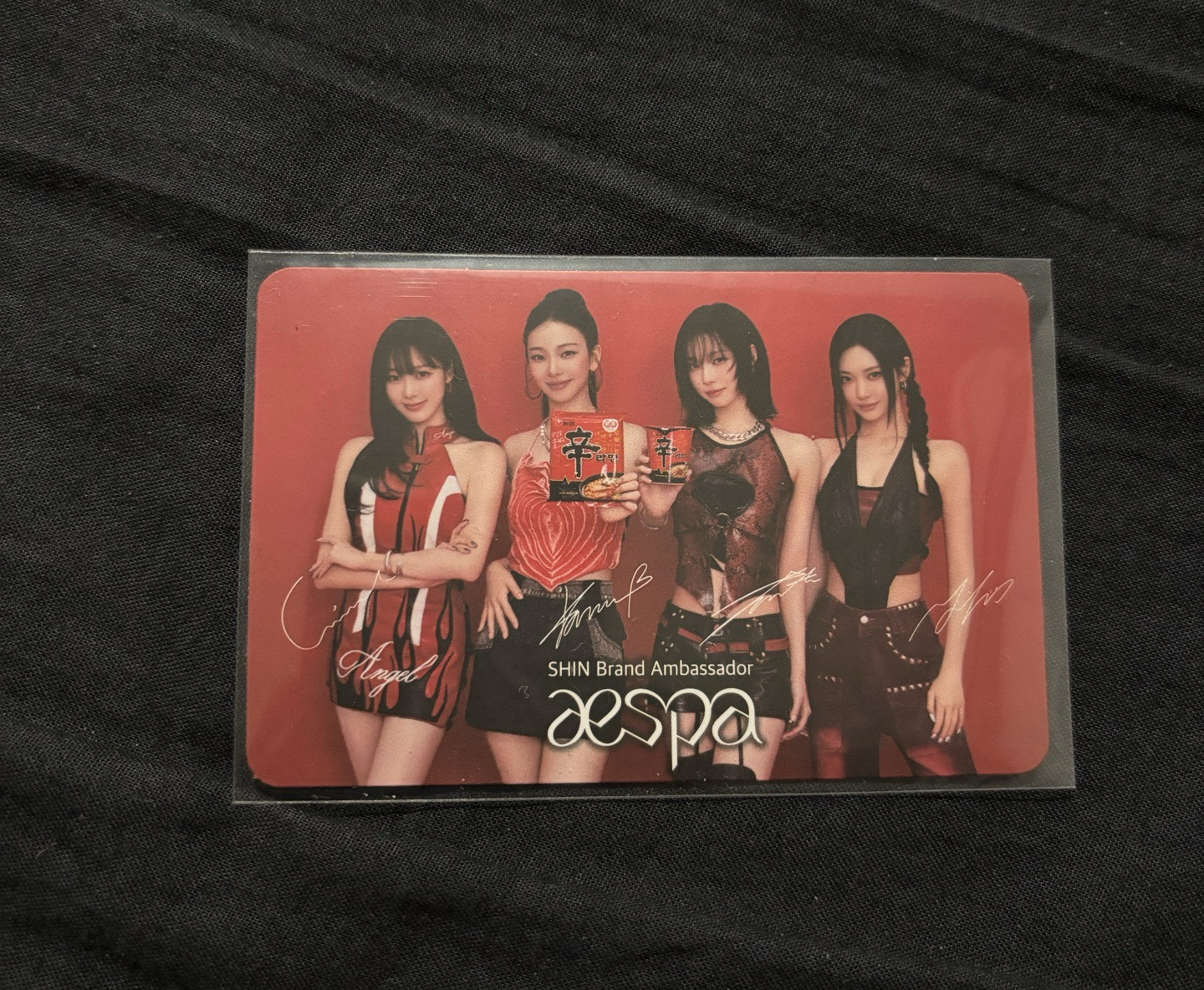 aespa問你要不要吃辛拉麵+小禮物