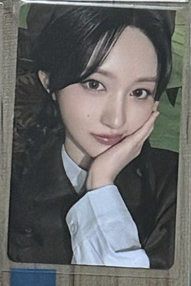 捧臉秋