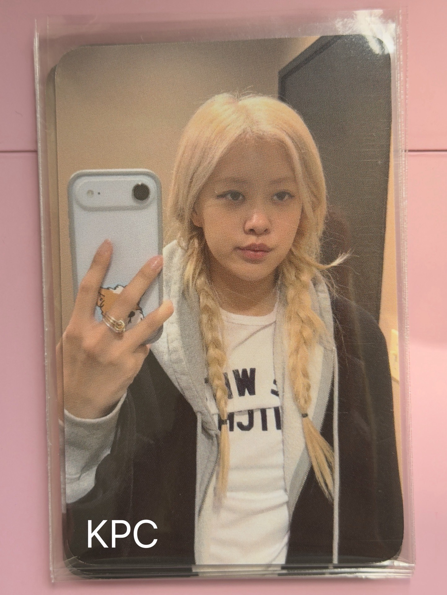 BLACKPINK ROSÉ 官網小卡